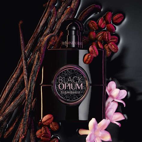 YSL Black Opium Le Parfum: nuovo profumo femminile 